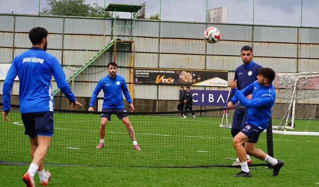 Çaykur Rizespor, Trabzonspor maçının hazırlıklarına devam etti