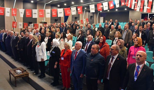 CHP Düzce 11. Olağan İl Kongresi düzenlendi