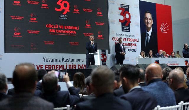 CHP Genel Başkanı Özel, partisinin Kastamonu İl Kongresi'nde konuştu: