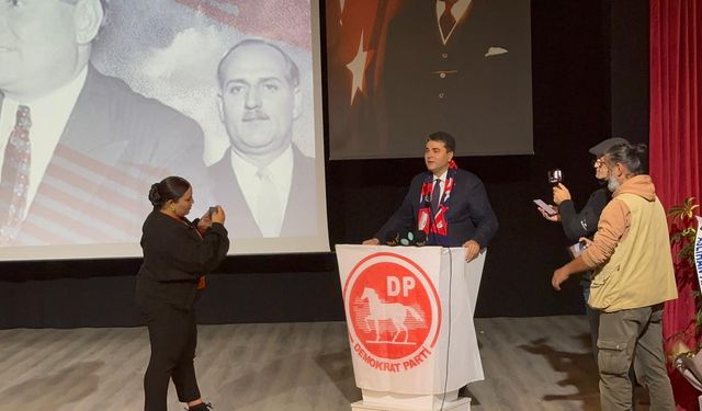 DP Genel Başkanı Uysal, Düzce'de partisinin İl Kongresine katıldı