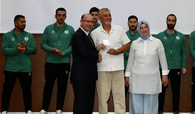Giresun'da Amatör Spor Haftası ödül töreni düzenlendi