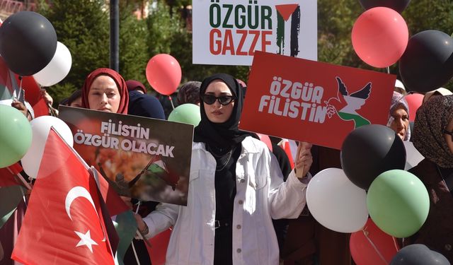 Gümüşhane ve Trabzon'da üniversite öğrencilerinden Filistin'e destek
