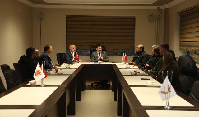 İletişim Başkanlığı Erzincan Bölge Müdürü Akkaya, Bayburt'ta gazetecilerle buluştu