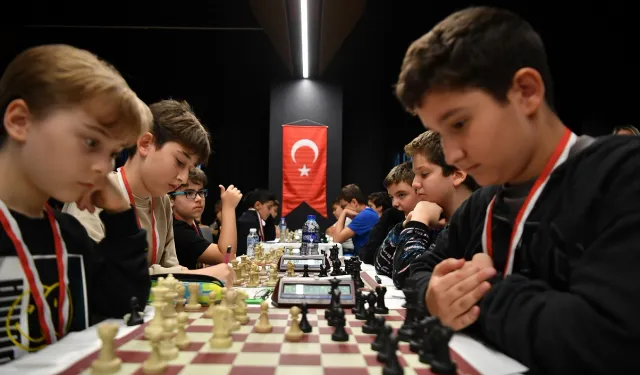 İstanbul Beylikdüzü'nde 29 Ekim'e özel satranç turnuvası