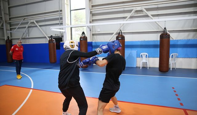Kadın Boks Milli Takımı, Azerbaycanlı boksörlerle ortak kamp yapıyor
