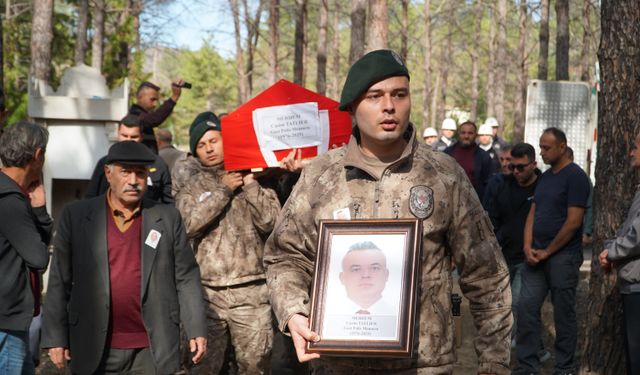 Kalp krizi sonucu vefat eden gazi polis memurunun cenazesi Osmancık'ta defnedildi