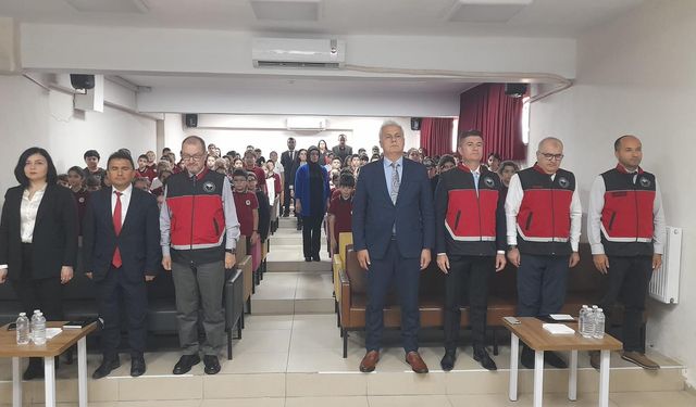 'TOPRAĞA DOKUNAN ELLER, GELECEĞE UMUT OLUYOR'