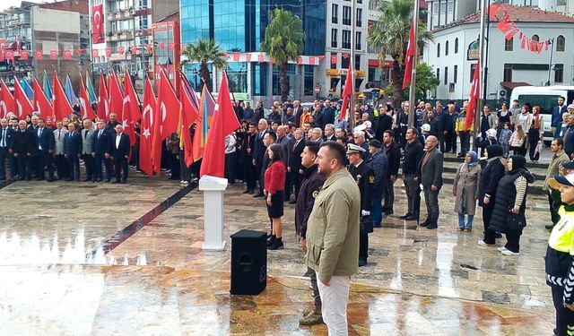 CUMHURİYET 102 YAŞINDA