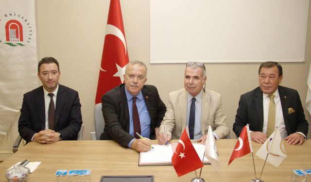 Amasya Üniversitesi ile Merzifon TSO arasında eğitimde işbirliği protokolü imzalandı