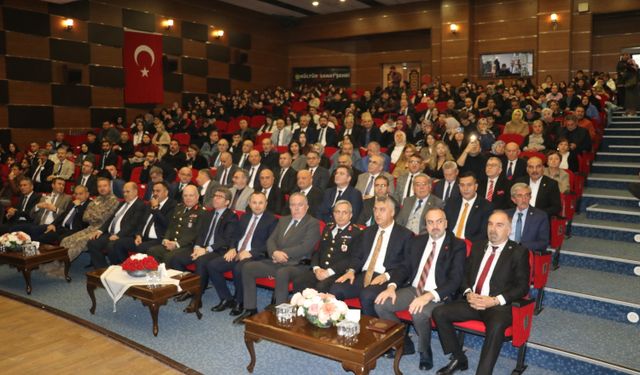 Amasya'da 24 Kasım Öğretmenler Günü kutlandı