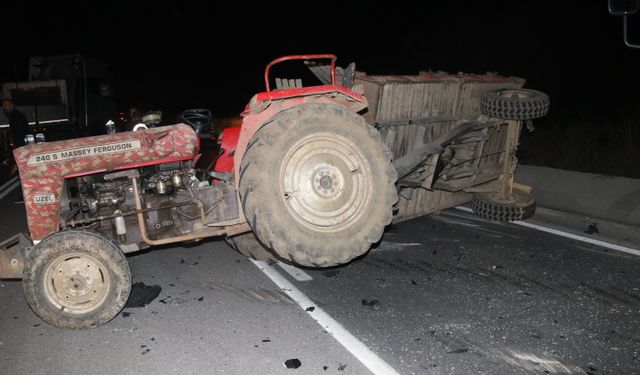 Amasya'da otomobil ile traktörün çarpıştığı kazada 1 kişi yaralandı