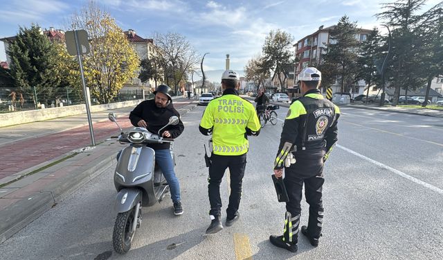 Bolu'da dron destekli trafik uygulaması yapıldı