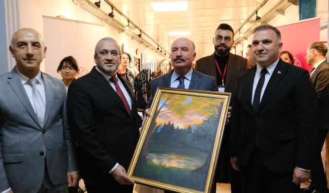 Çorum'da şehit öğretmen Aybüke Yalçın anısına resim sergisi düzenlendi