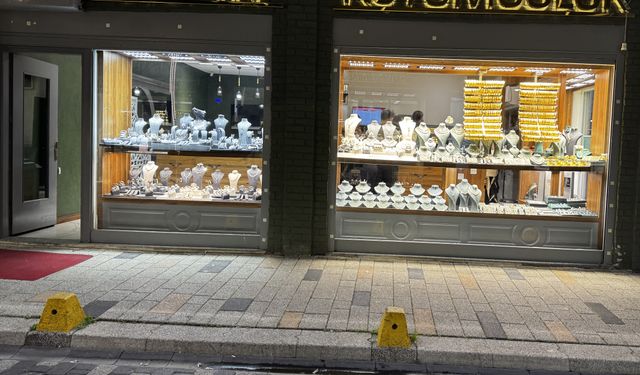 GÜNCELLEME - Ordu'da kuyumcudan hırsızlık iddiasıyla aranan şüpheli yakalandı