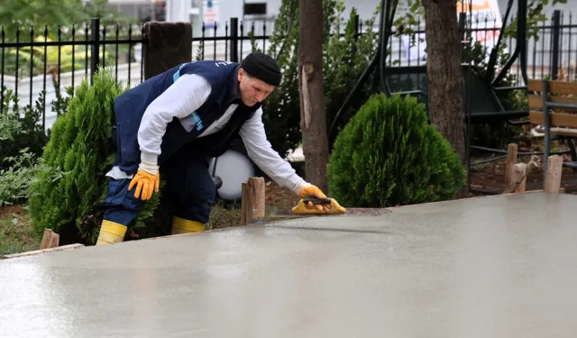 Kocaeli Büyükşehir'den huzurevine Bocce sahası