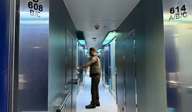 Trabzon-Soçi feribot seferleri 14 yıl sonra yeniden başladı