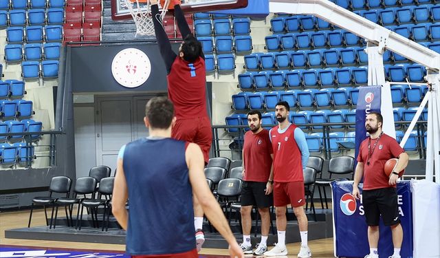 Trabzonspor, basketbolda namağlup Beşiktaş GAİN'i yenmek için sahaya çıkacak