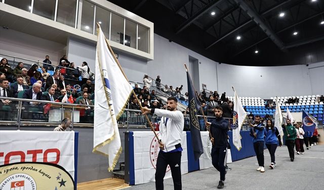 ÜNİLİG Türkiye Boks Şampiyonası, Bayburt'ta başladı