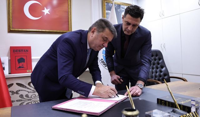 BELEDİYEDE TOPLU İŞ SÖZLEŞMESİ İMZALANDI