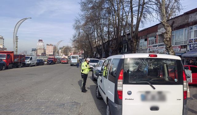 HAPİS CEZASI BULUNAN 23 KİŞİ YAKALANDI