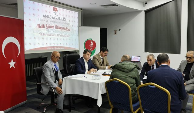 Amasya Valisi Önder Bakan, Halk Günü Toplantısı'nda vatandaşları dinledi