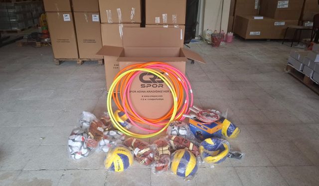 Çorum'da spor ve eğitim destek paketleri okullara ulaştırılıyor