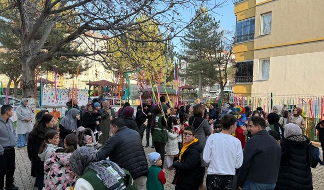 Çorum'da Yeşilay'dan özel gereksinimli çocuklara moral ziyareti