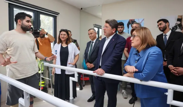 Gaziantep'te protez merkezi umut dağıtıyor