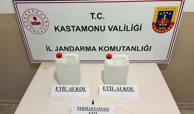 Kastamonu'da ruhsatsız silah ve sahte içki operasyonlarında 3 zanlı gözaltına alındı