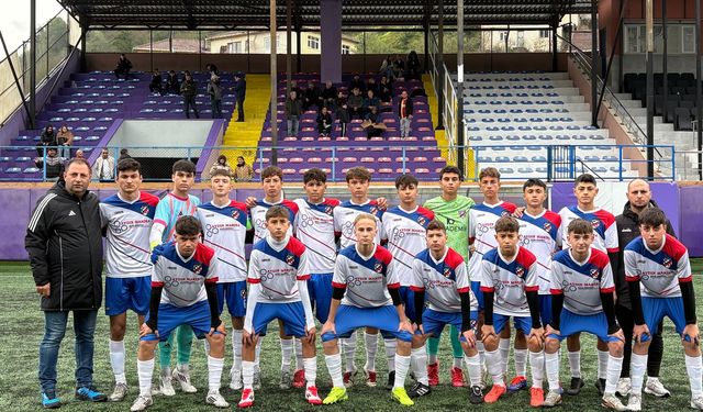 EREĞLİ GRUBUNDA YENİLGİSİZ