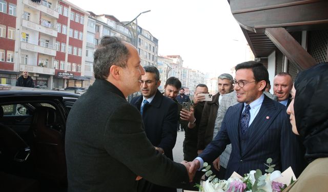 Yeniden Refah Partisi Genel Başkanı Erbakan, Tokat'ta konuştu: