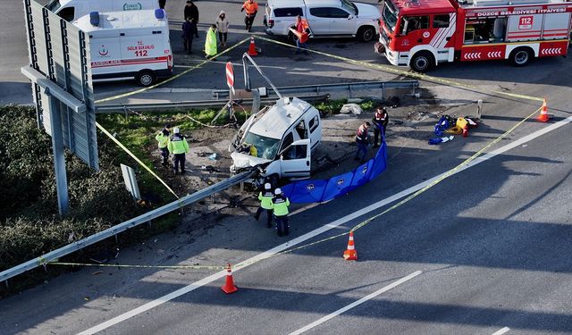 FECİ KAZADA 2 KİŞİ ÖLDÜ!