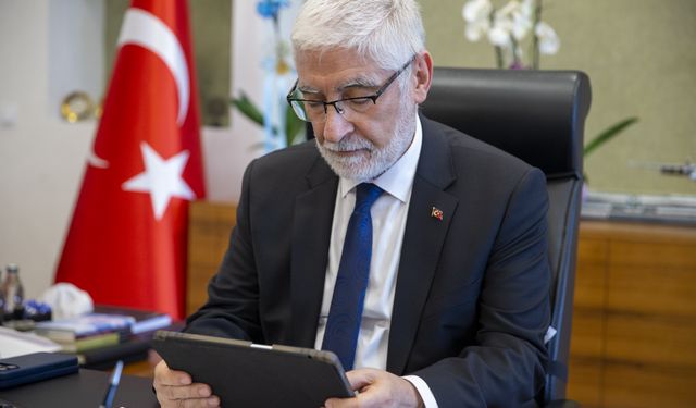 BAİBÜ Rektörü ve ROKETSAN Yönetim Kurulu Başkanı Yiğit, 'Yılın Kareleri' oylamasına katıldı