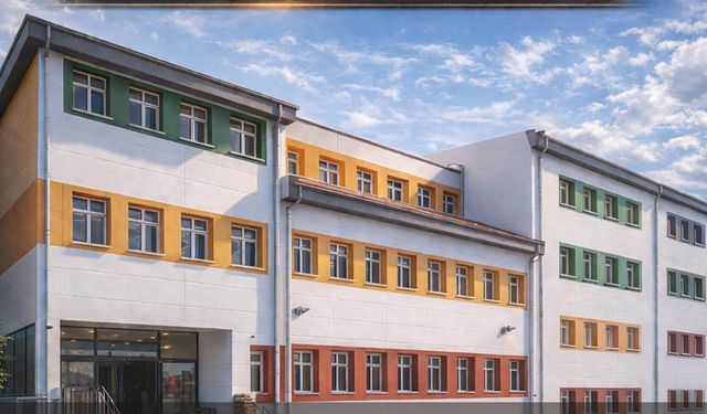 ÇOK AMAÇLI SALONDA ONARIM BAŞLIYOR