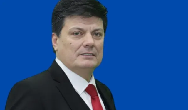 Bursa Ayakkabıcılar'da yeni başkan Ramazan Kuneroğlu oldu