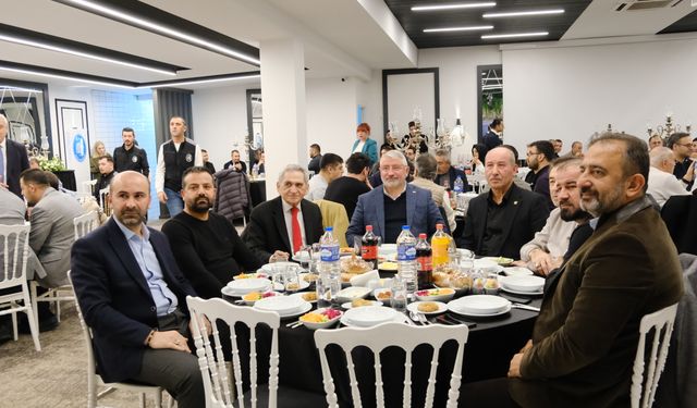 Çorum Belediye Başkanı Aşgın, gazetecilerle buluştu