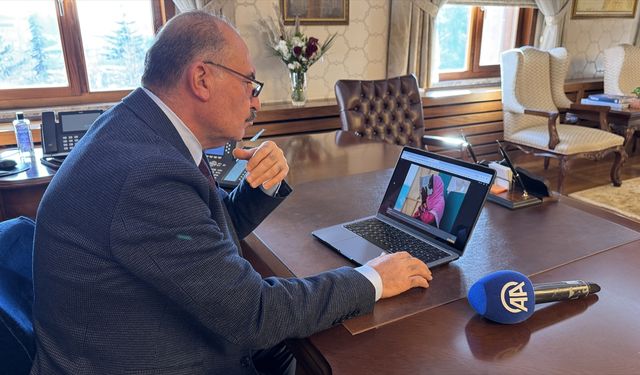 Çorum Valisi Çalgan, AA'nın 'Yılın Kareleri' oylamasına katıldı