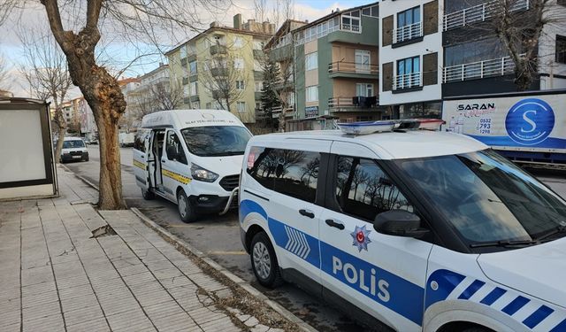 Çorum'da motosikletin yayaya çarptığı kazada 2 kişi yaralandı
