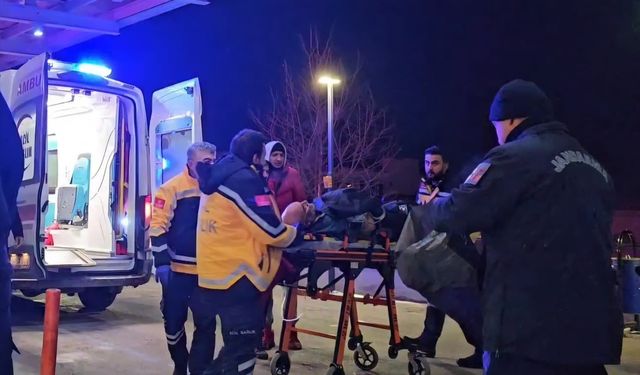 Çorum'da tabancayla kazara kendini vuran kişi yaralandı