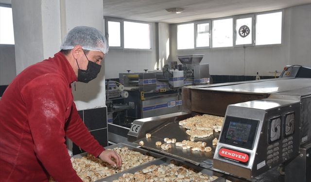 Gümüşhane'nin yöresel lezzetini 16 yıldır aile dayanışmasıyla üretiyorlar