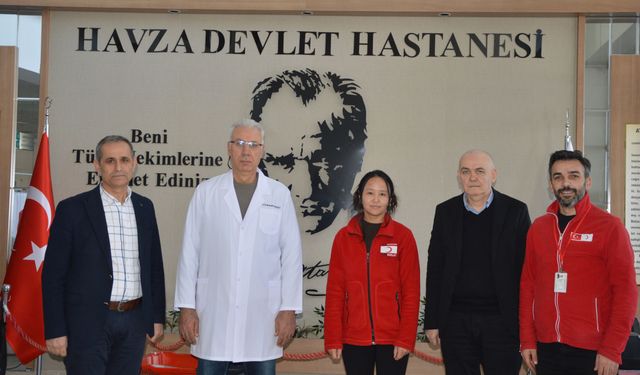 Havza Devlet Hastanesi'nde sağlık çalışanlarından kan bağışı
