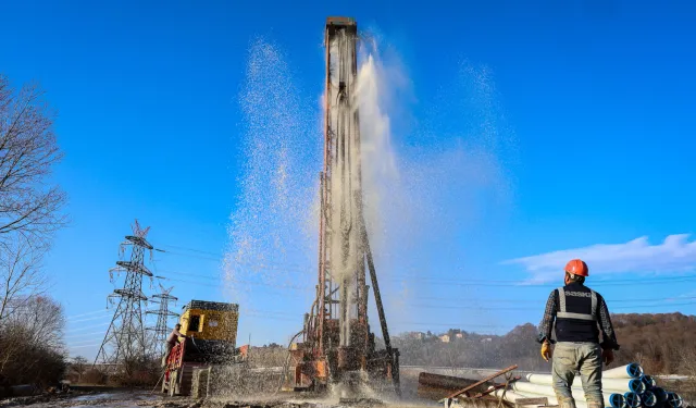 Sakarya'da 104 metreden yeni bir kaynak daha