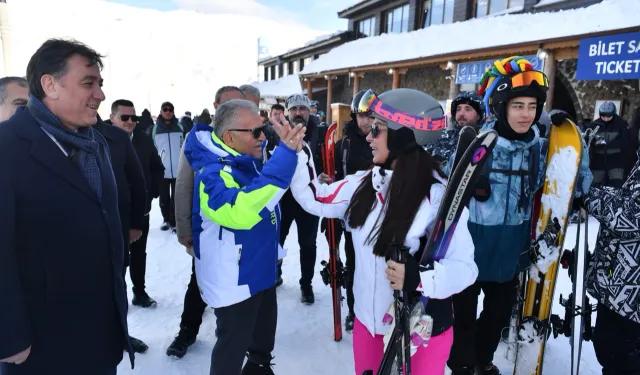 Yabancı turistlerden 'Erciyes' övgüsü