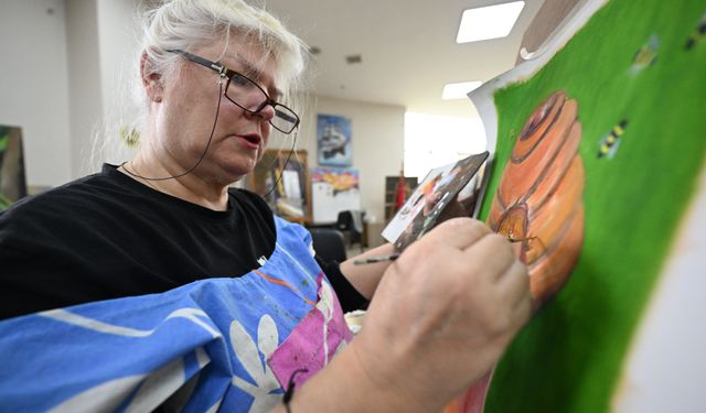 ABD'de yarım kalan resim hayalini, kilometrelerce uzakta Türkiye'de gerçeğe dönüştürdü