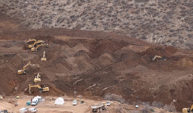 KATLİAMI UNUTMAYALIM !