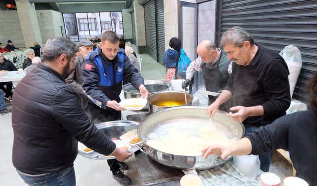 Bozkurt'ta kurulan ramazan çadırında ilk iftar yapıldı
