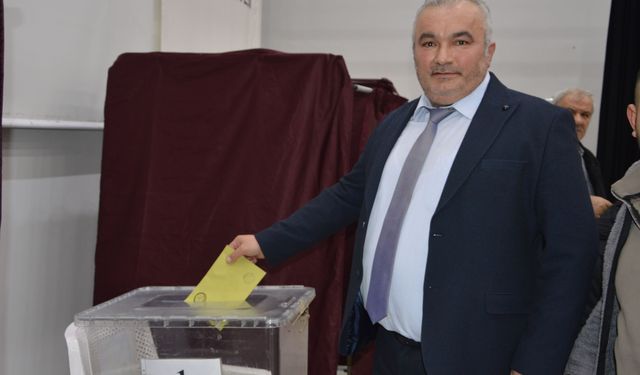 Havza Bakkal Bayii ve Manavlar Esnaf Odasında Yılmaz yeniden başkan seçildi