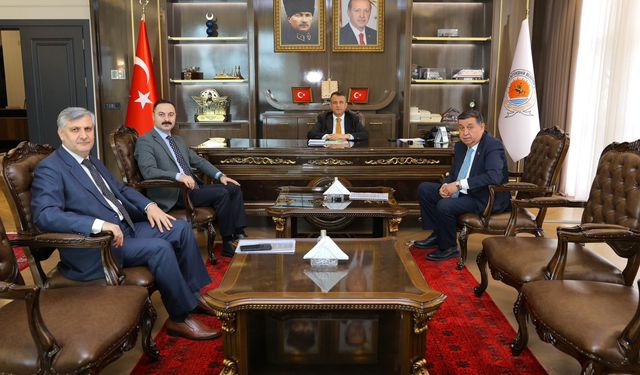 Havza Kaymakamı Ayvat ve Belediye Başkanı İkiz Samsun'da ziyaretlerde bulundu