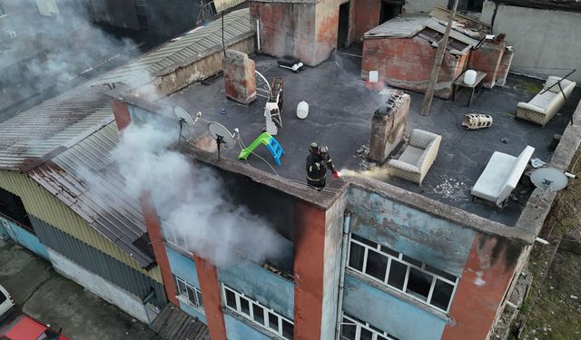 Karabük'te apartman dairesinde çıkan yangın söndürüldü