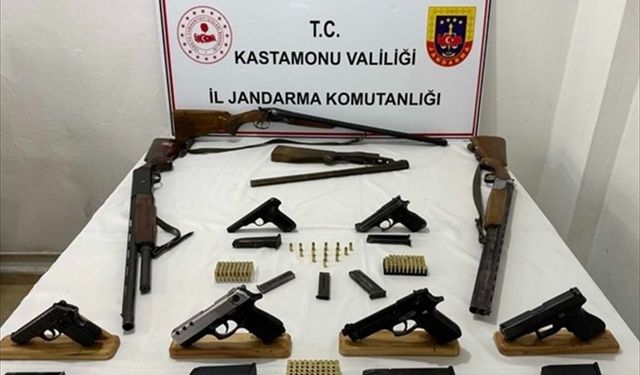 Kastamonu'da silah kaçakçılığı operasyonunda 7 kişi yakalandı